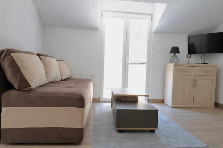Apartments R&M Tivat Exterior photo