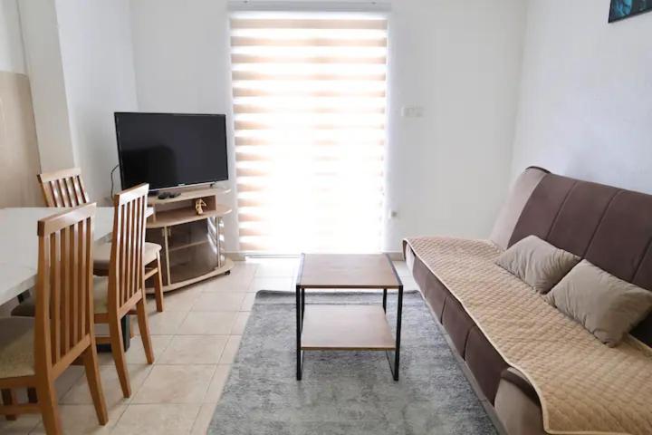 Apartments R&M Tivat Exterior photo