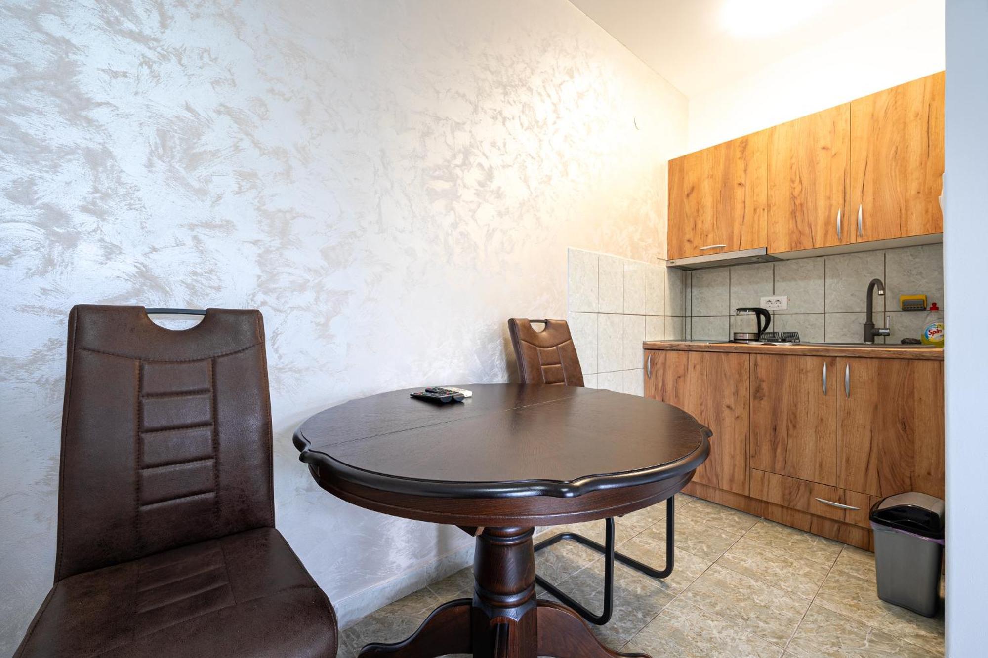 Apartments R&M Tivat Exterior photo